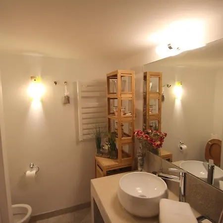 Διαμέρισμα Riviera Charming Flat Old Town