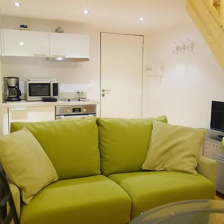 Riviera Charming Flat Old Town Νίκαια