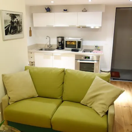 Riviera Charming Flat Old Town *